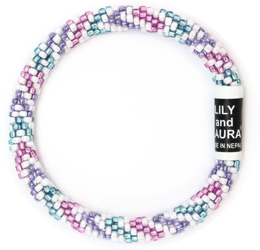 Lily and Laura Day Dreams